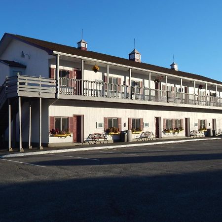 Acadia Sunrise Motel Трентон Экстерьер фото