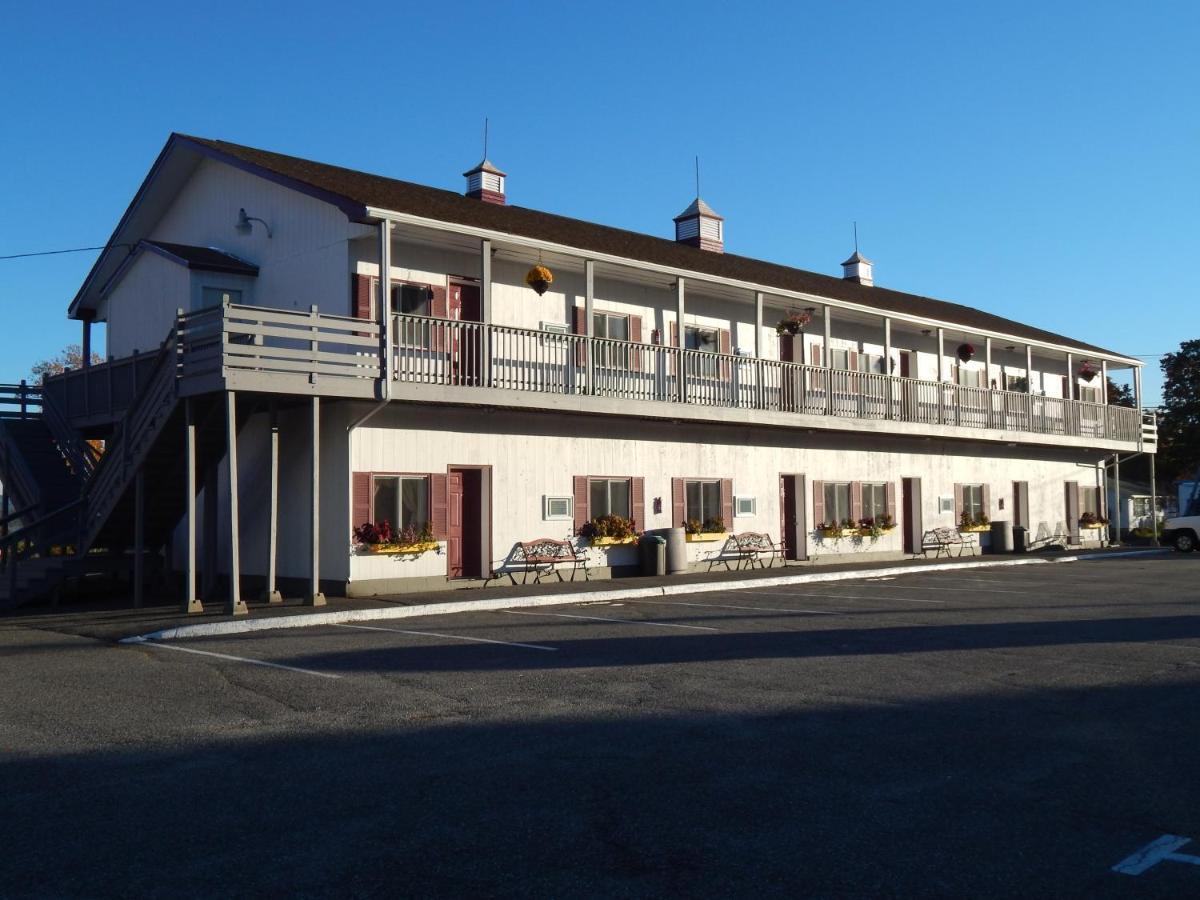 Acadia Sunrise Motel Трентон Экстерьер фото