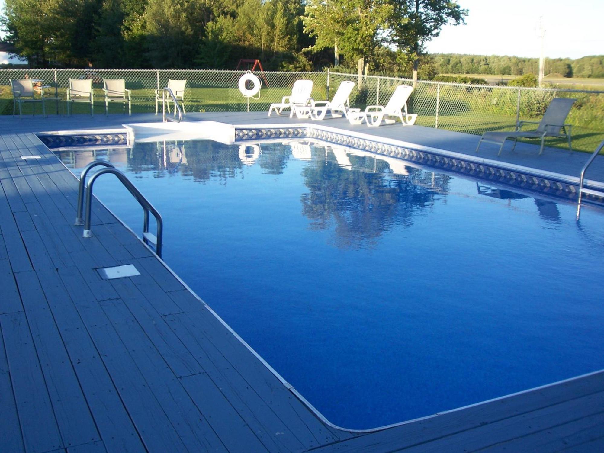 Acadia Sunrise Motel Трентон Экстерьер фото