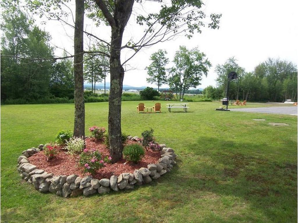 Acadia Sunrise Motel Трентон Экстерьер фото